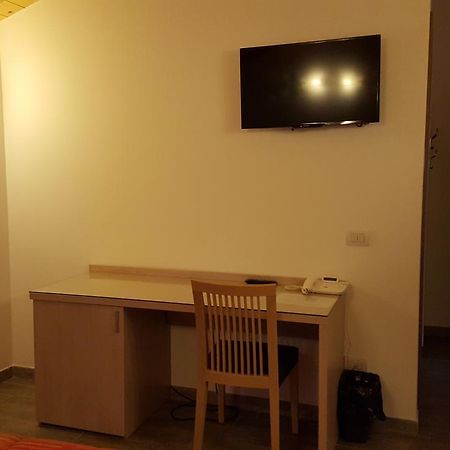 Albergo Consul Спилимберго Екстериор снимка