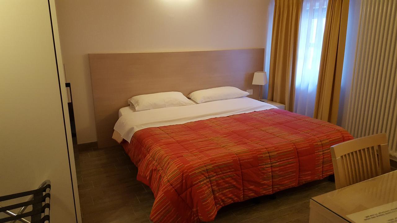 Albergo Consul Спилимберго Екстериор снимка